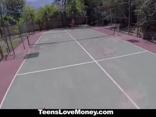 Teenslovemoney - 网球 strumpet 乱搞 为 现金