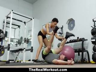 Therealworkout - hot Personal Trainer Fucks Client At Gym